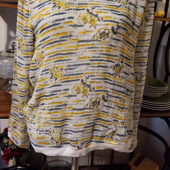 $$Yellow, Gray & White One Fine Day Top$$ - Picture 2 of 4